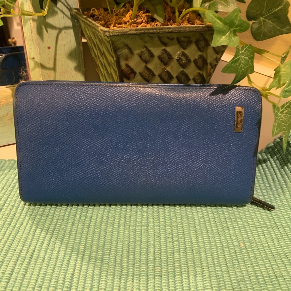 TUMI ZIP AROUND WALLET